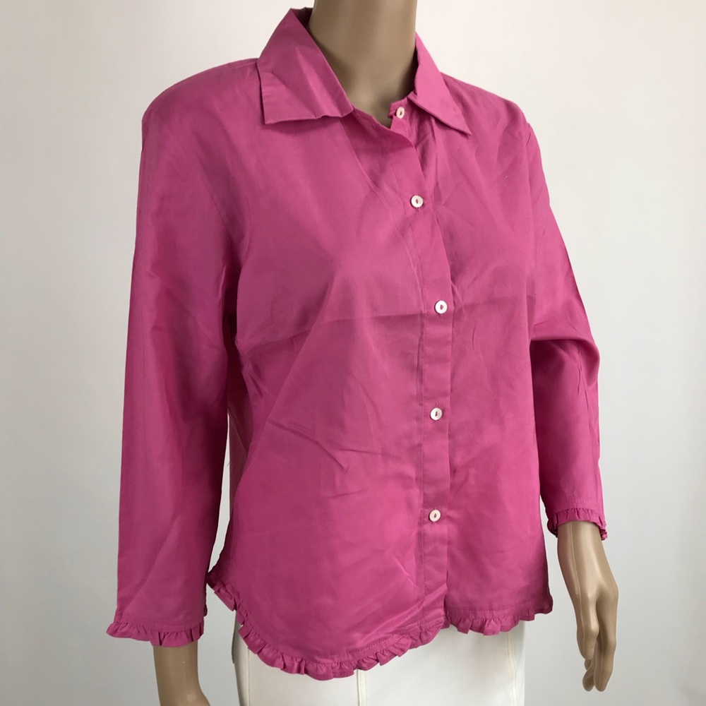 GAP Women’s Button Shirt. Edged Detail. Medium